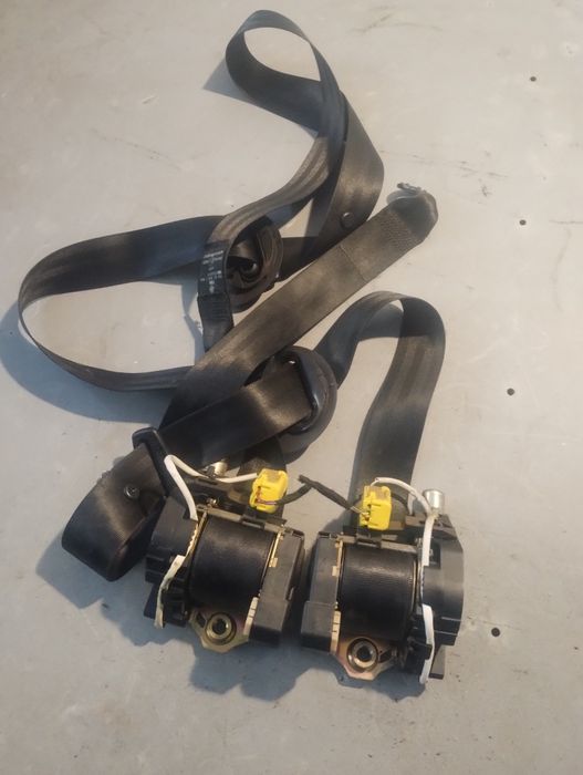 Pasy bezpieczeństwa przód VW t5 7h5.857.805e 7h5.857.806e