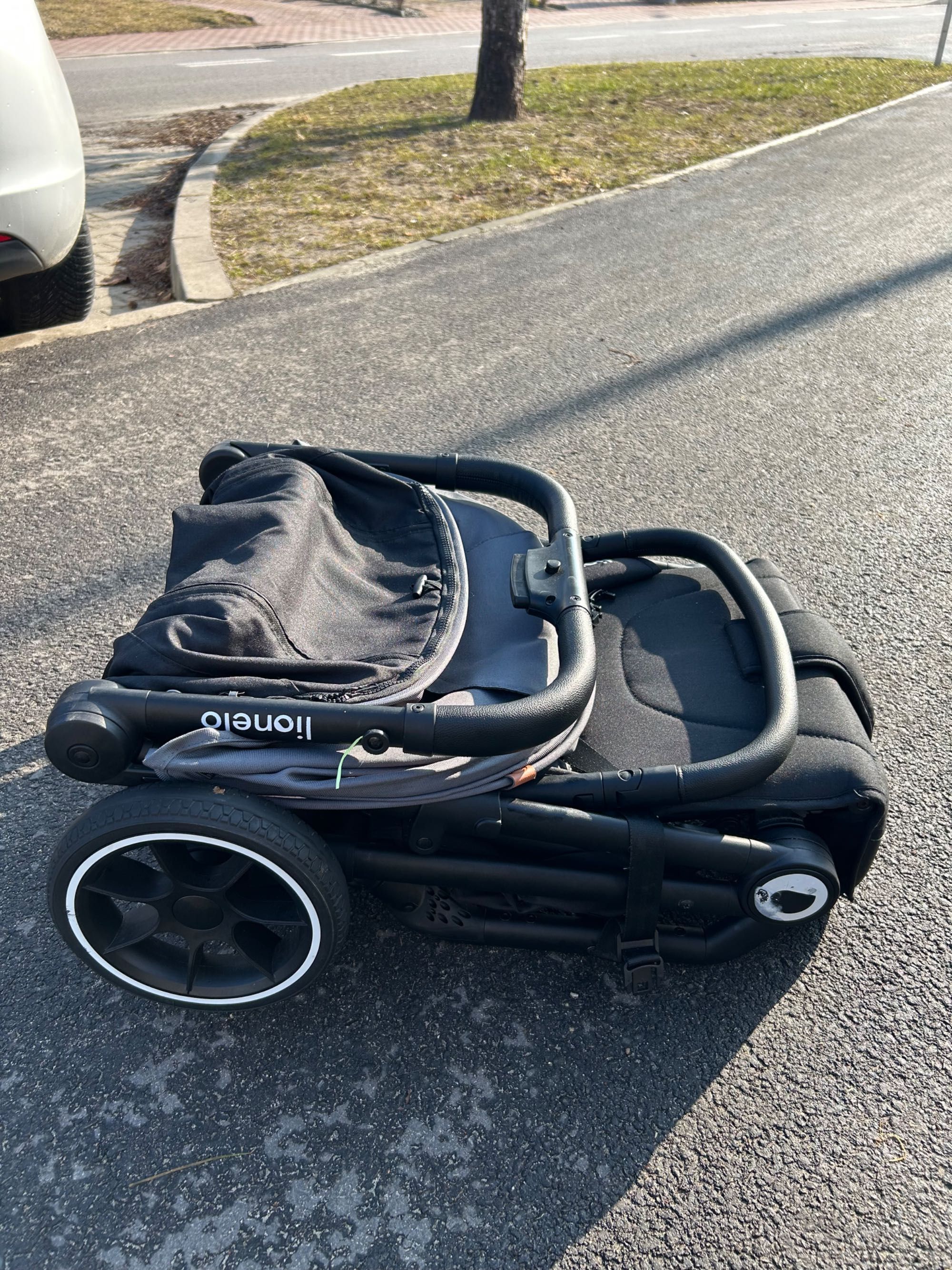 Wózek spacerówka Lionelo w idealnym stanie- mało używany