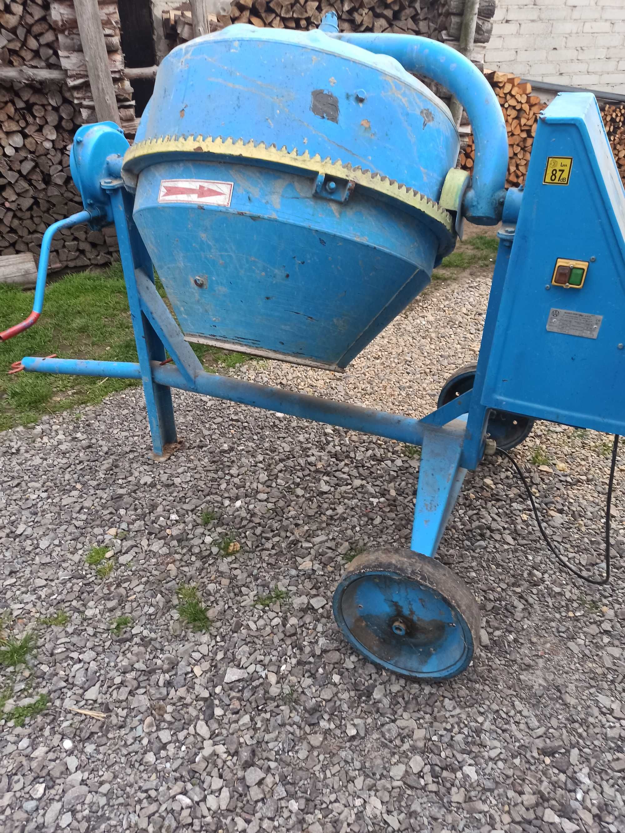 Betoniarka Agro-Wikt 260L