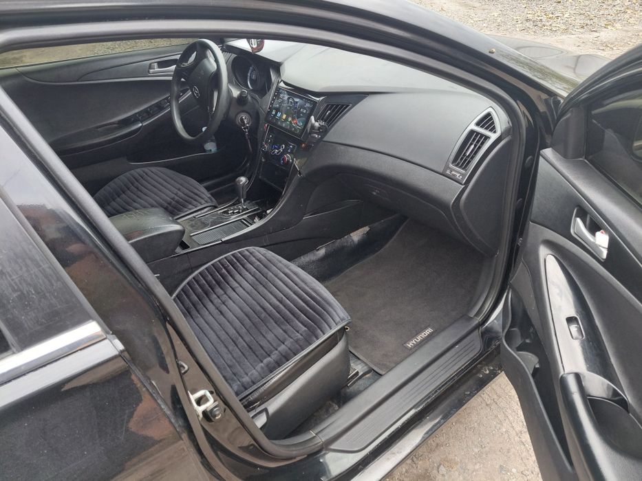 Соната 2010 р.  2.0 газ