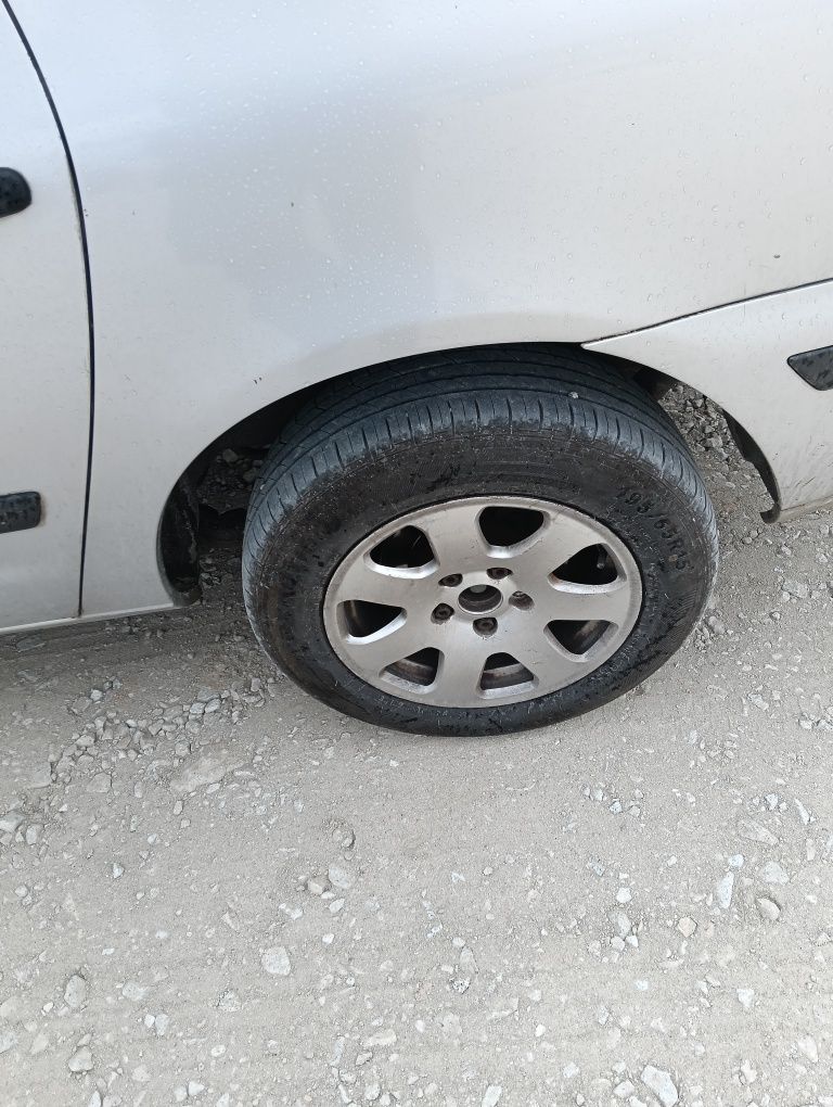 Ford Galaxy 115 pd