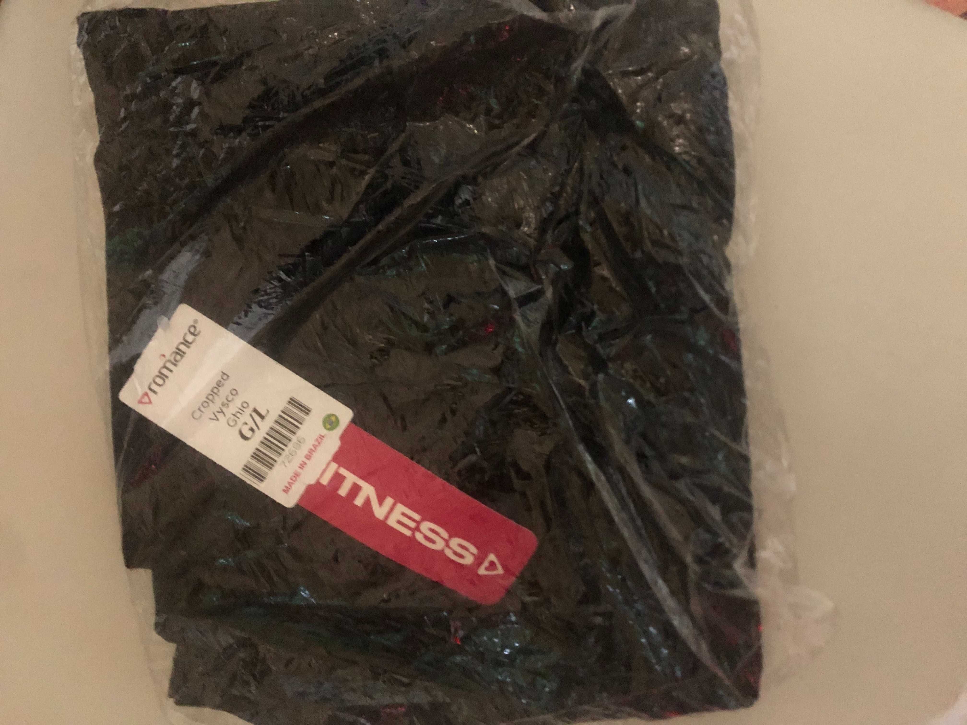 Cropped Feminino ROMANCE – Novo e Estiloso (Preto | Tamanho L)