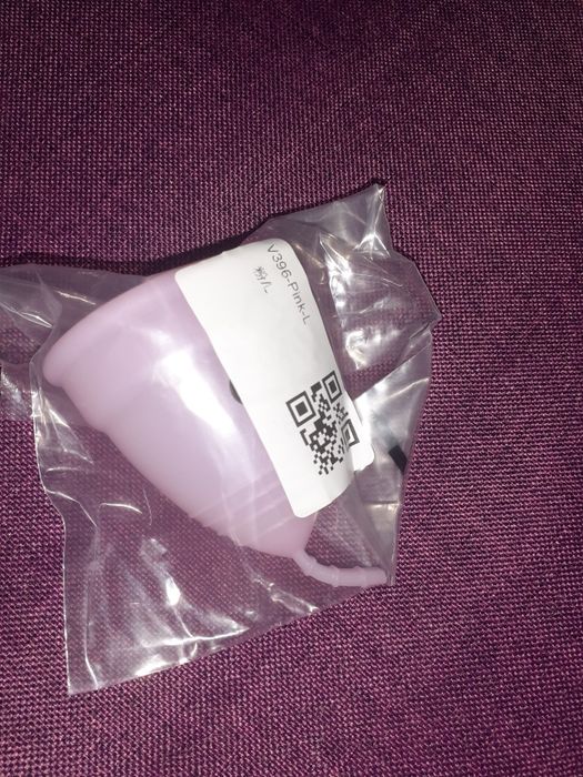 Менструальная чаша НОВАЯ