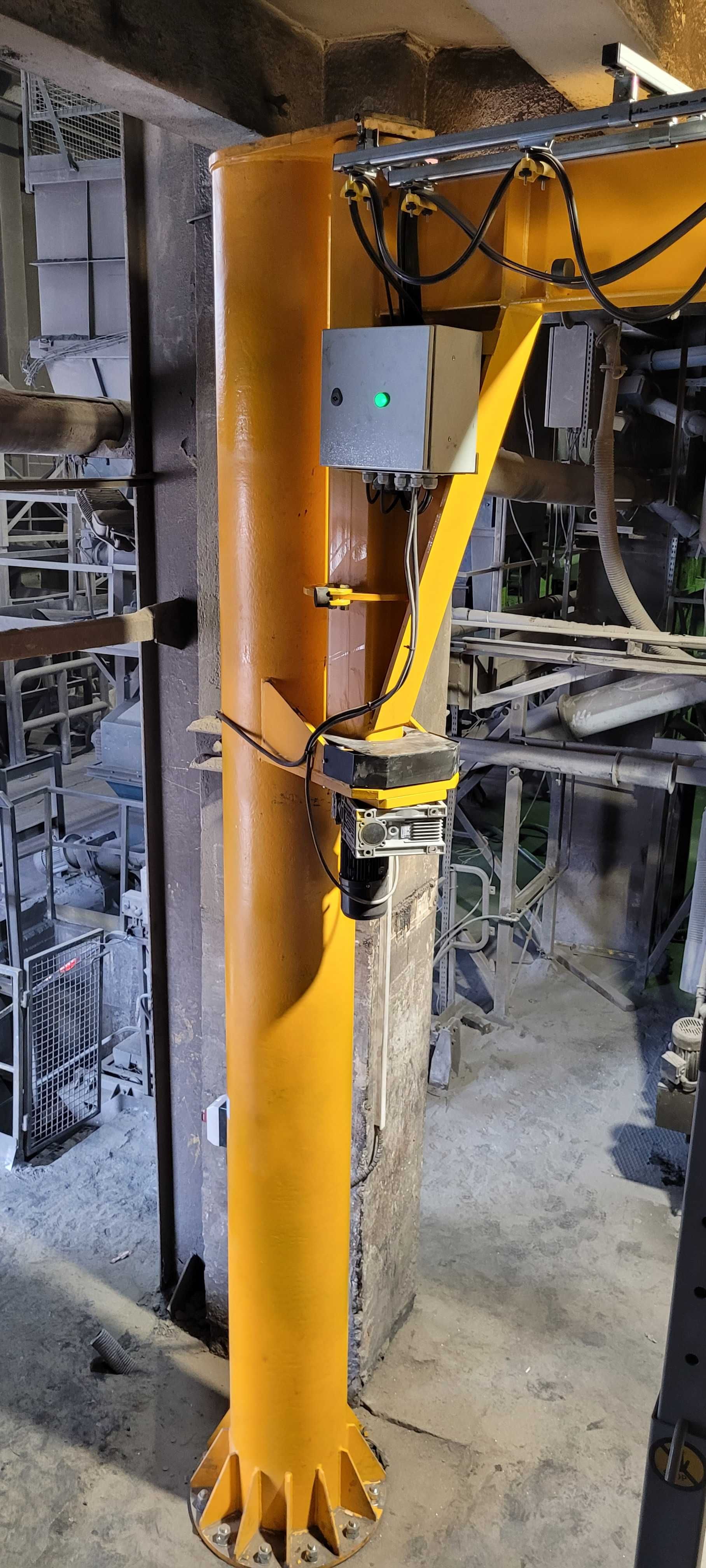 Żurawik słupowy 1000kg 1T elektryk nowy Leasing wersja Premium