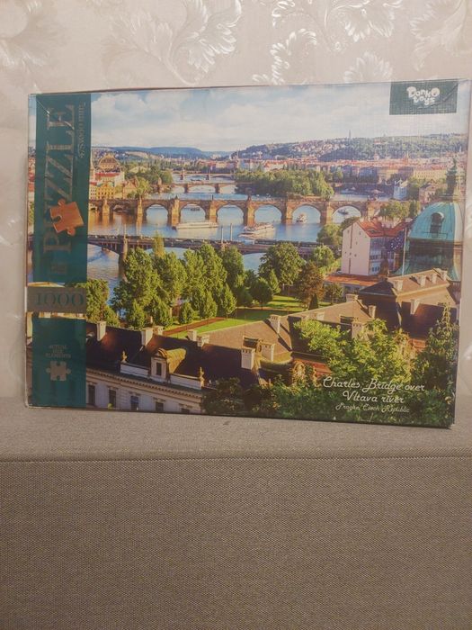 Пазли для дорослих і дітей