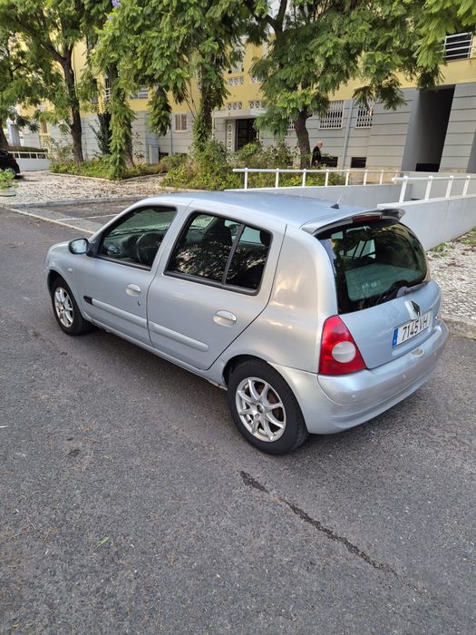 Renault 1.2 16v AC ano 2003