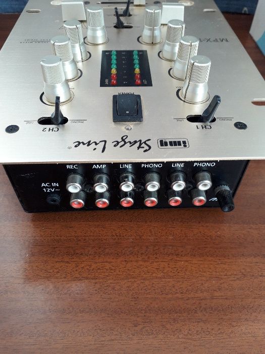 Sistema de som (sony) e mesa mistura (img stage line)