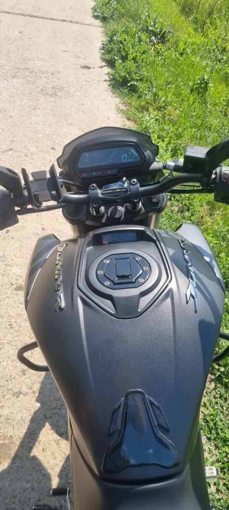 Bajaj Dominar 400 Баджадж домінар
