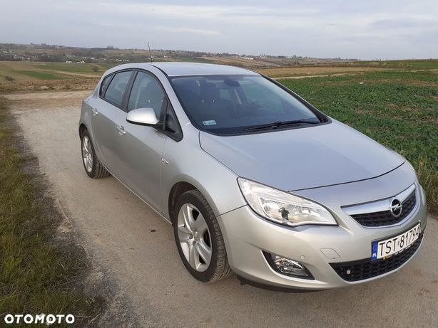 Opel Astra 1.4 T*120KM*NowyRozrząd* Czujniki*Climatronic*Multifunkcja*Serwis
