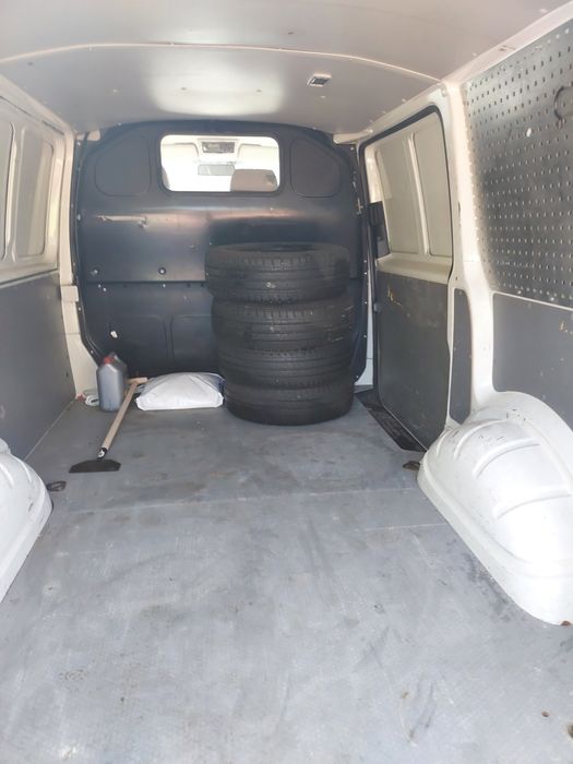 Sprzedam Volkswagen Transporter T5