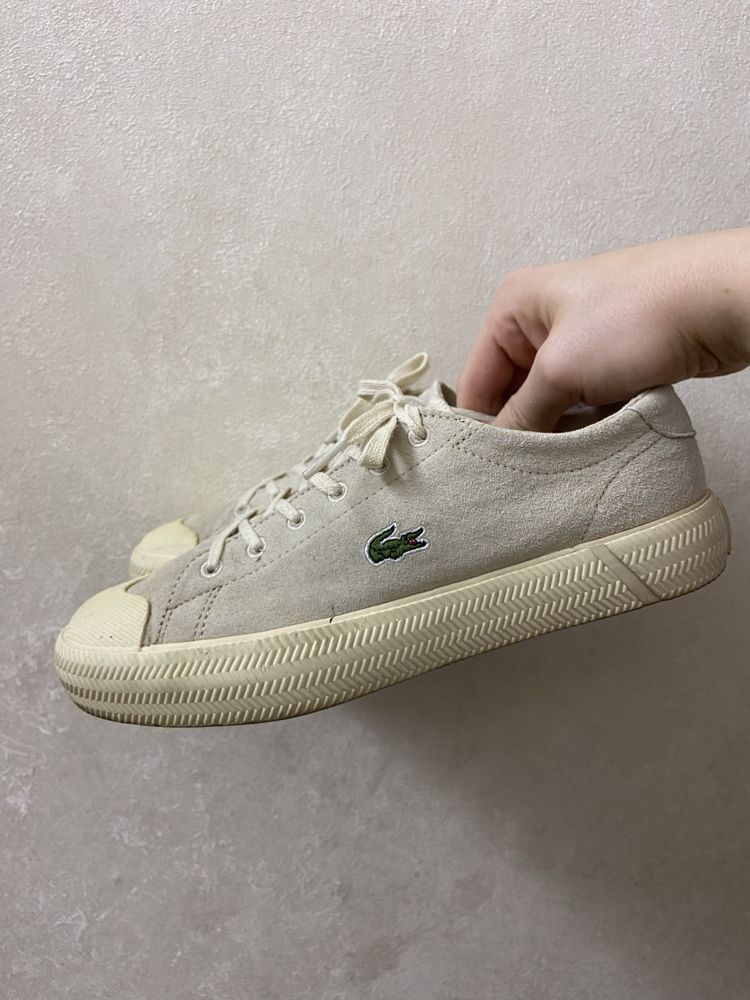 Кеди Lacoste