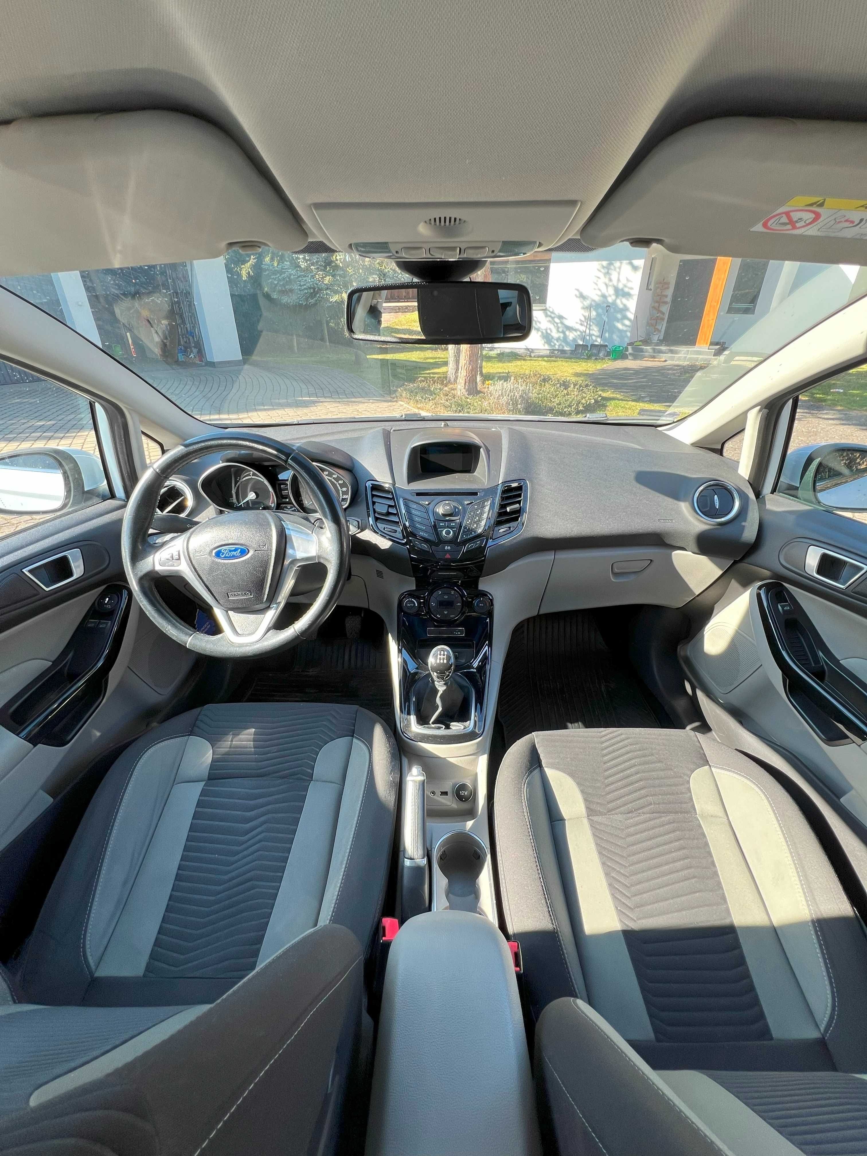 Ford Fiesta 1.6 TDCi Titanium - Polift i Alufelgi