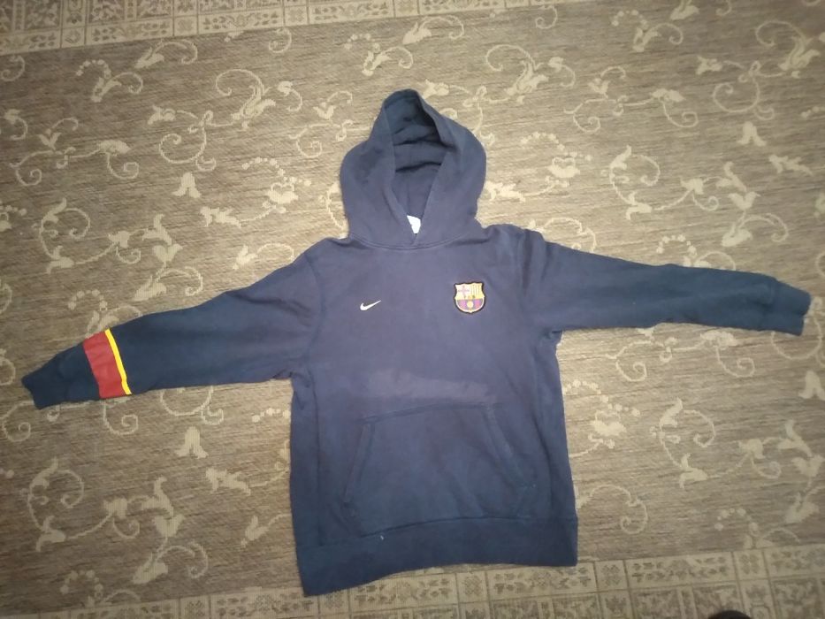 FC Barcelona bluza z kapturem Nike 152-158 cm