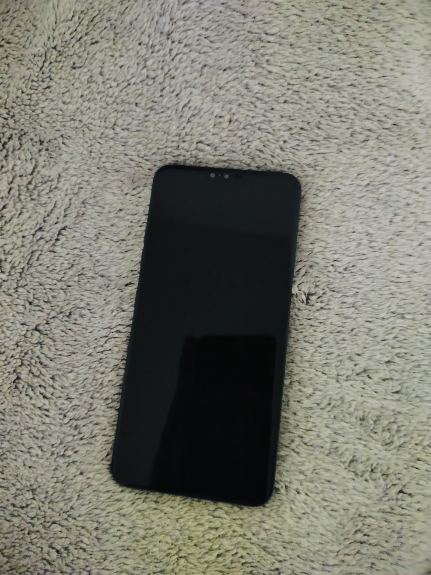 Smartfon LG V40 ThinQ stan bardzo dobry okazja ekstra smartfon