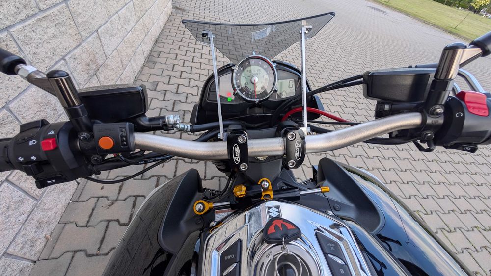 Suzuki Gsx 1300 BK b king B-king hayabusa