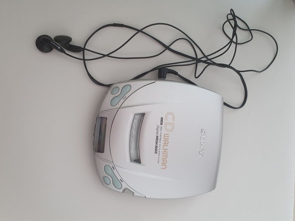 CD Walkman Sony D-C20 Digital MEGA BASS