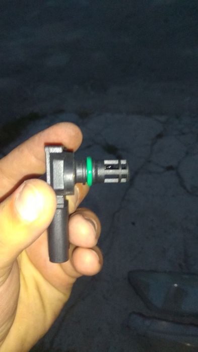 Датчик давления наддува BMW