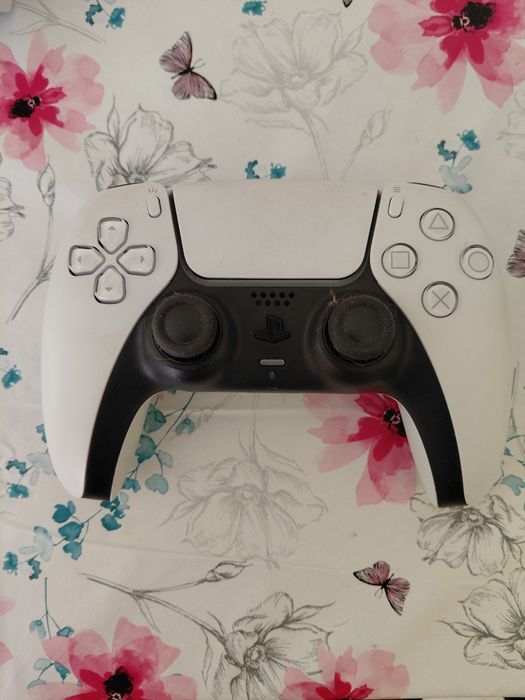 Playstatio 5 Slim c/ leitor de discos+ acessórios+ 5 jogos