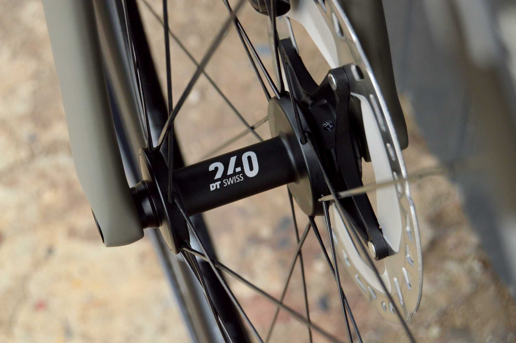 FVat23% Przebieg 10km BMC ROADMACHINE Carbon Ultegra Di2 DT Swiss 56