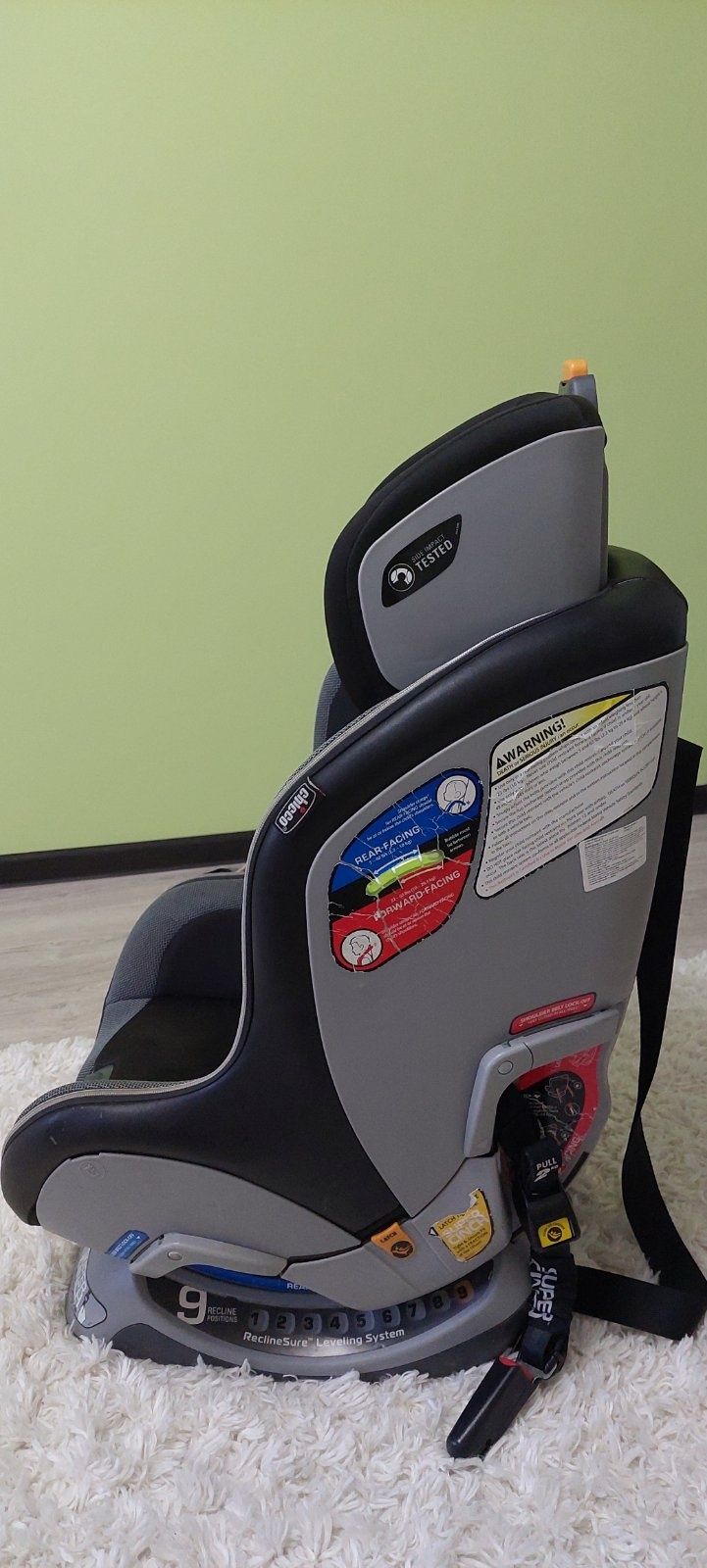Автокрісло Chicco NextFit Zip Convertible Car Seat - Carbon