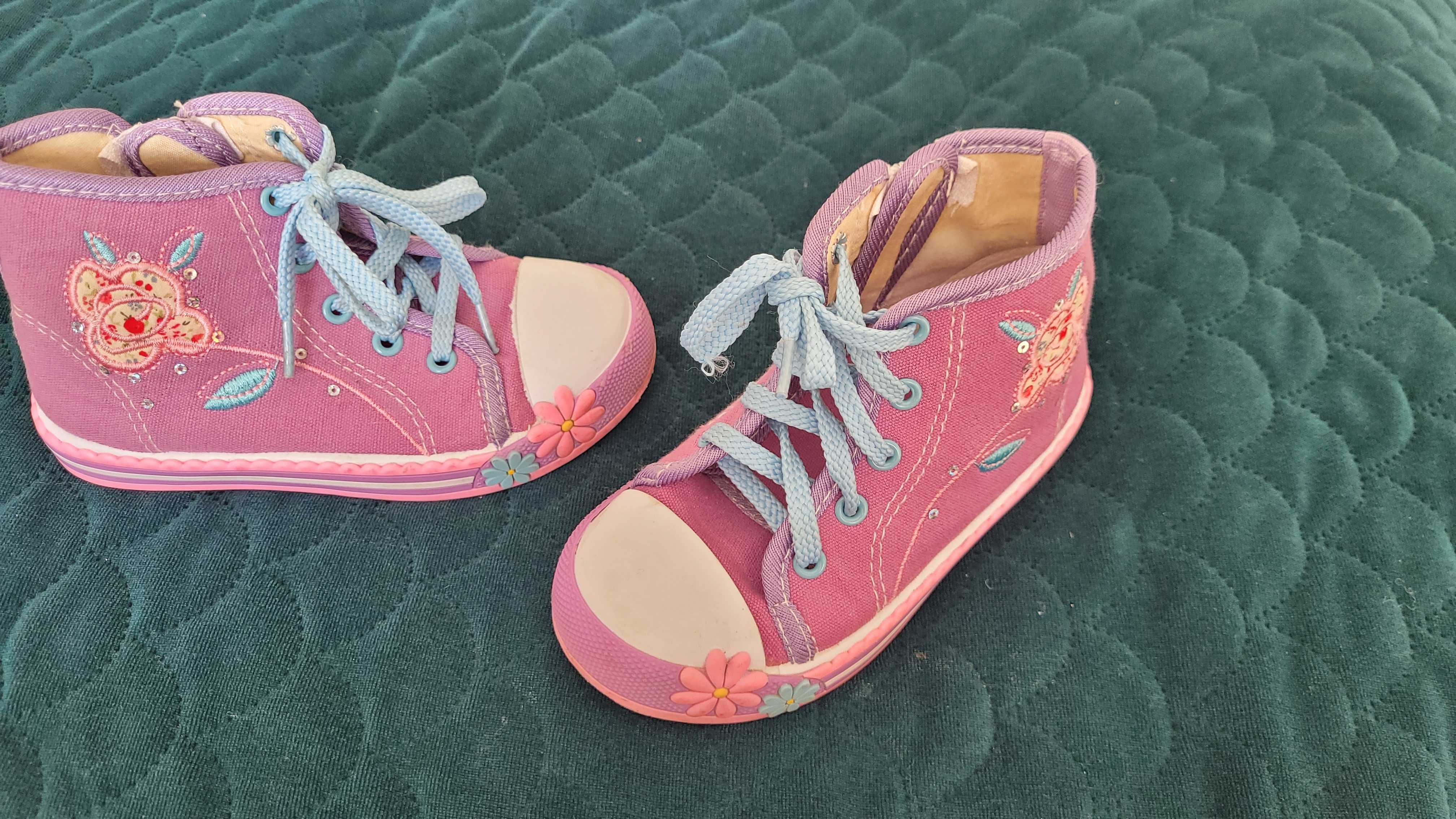 Buty dla dziewczynki rozmiar 25