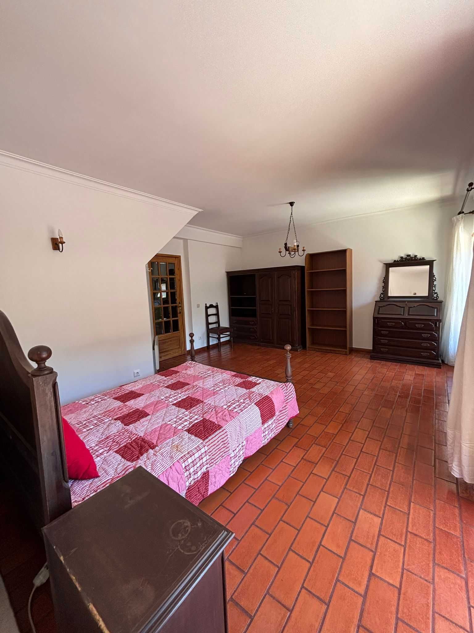 Quartos para arrendar - Coimbra