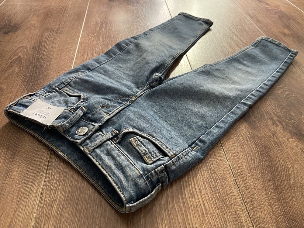 Spodnie jeansowe chłopięce H&M r. 98, dżinsy jeansy relaxed