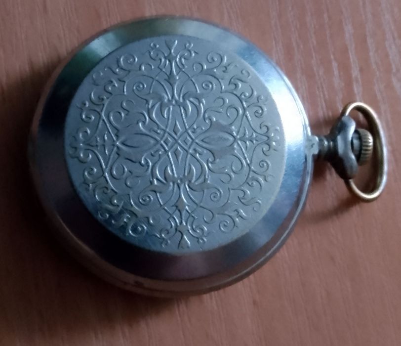Продам вінтажний кишеньковий годинник "Молнія".