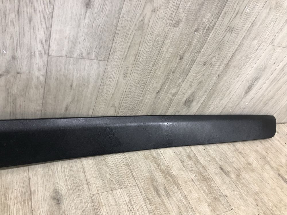 Кришка багажника ляда Toyota RAV 4 2019-2023 г. Молдинг накладка ляди