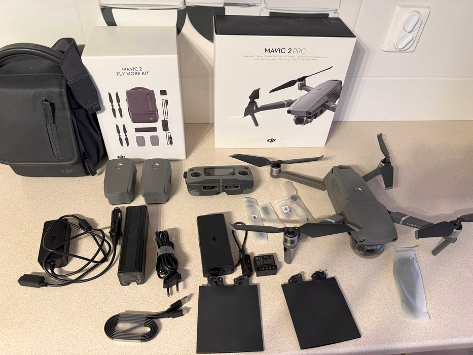 Dron DJI Mavic 2 Pro + fly more kit (combo)