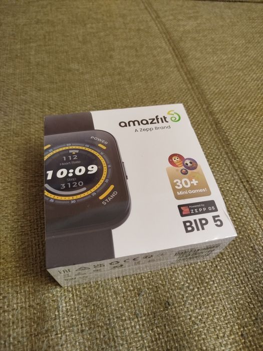 Смарт-годинник Amazfit Bip 5 Soft Black