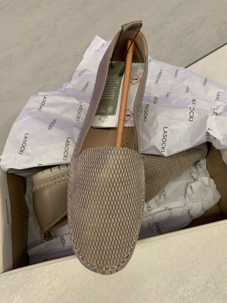 Skórzane mokasyny/espadryle Lasocki a la barefoot r 38
