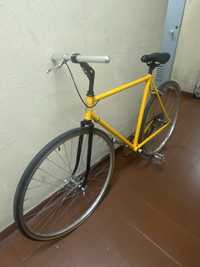 Bicicleta Mayal restaurada e modificada