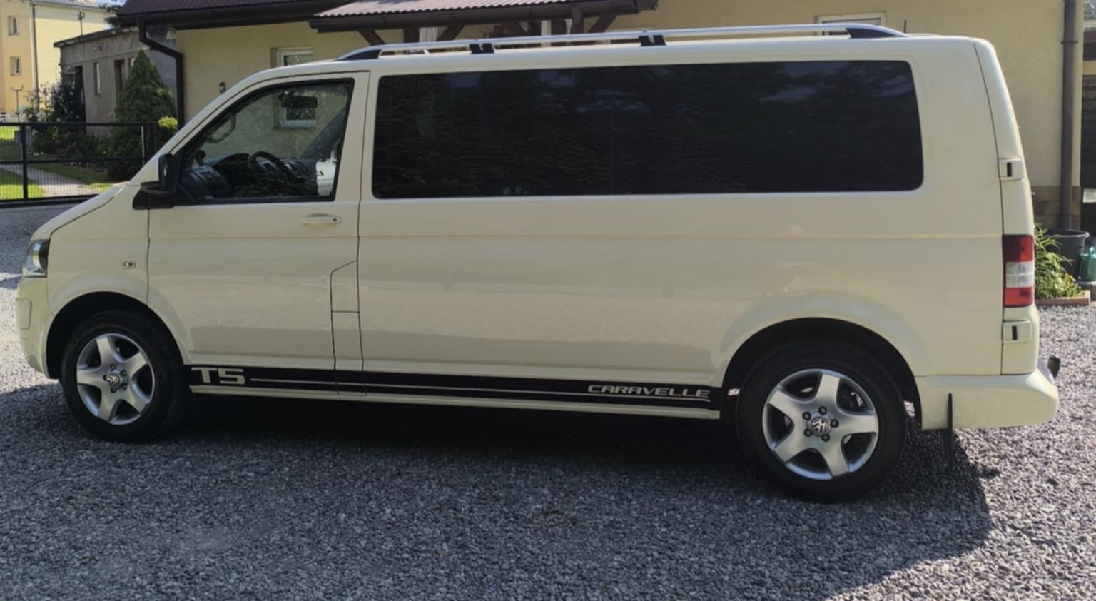 VW Caravelle T5 long
