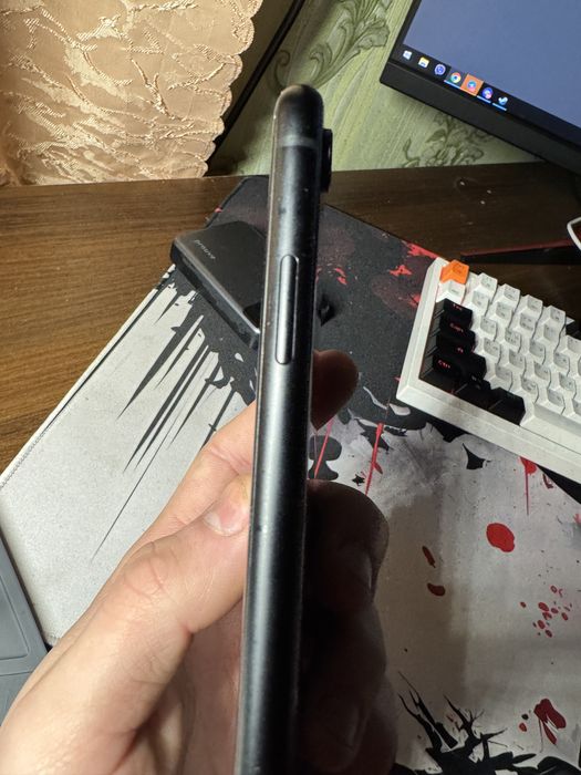 Iphone XR 64 GB 100% акб