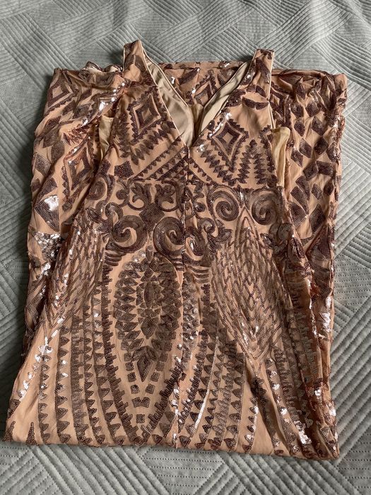 Sukienka nowa dluga cekiny rozm m