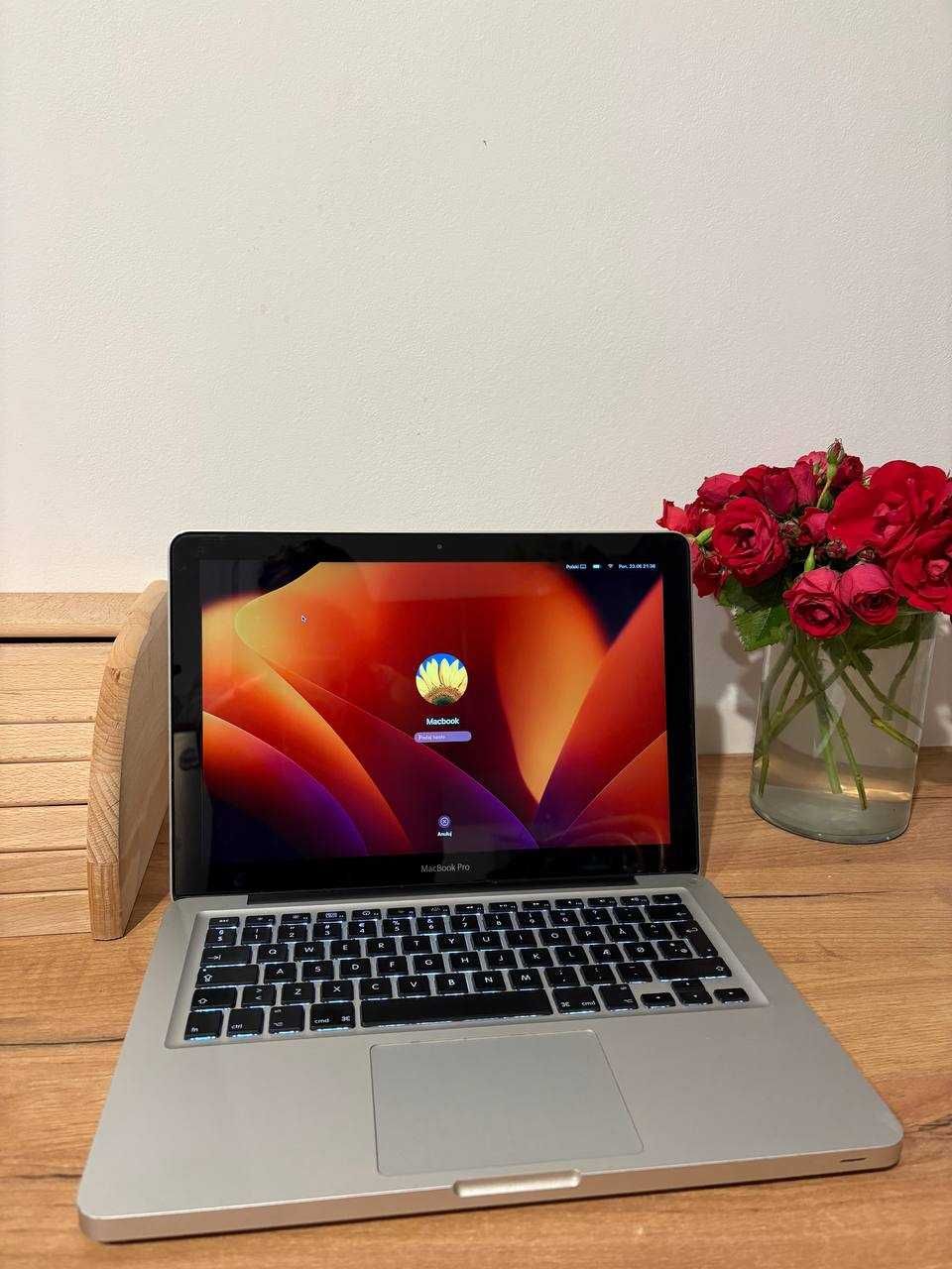 Macbook Pro 13, Core i7, 8GB DDR, 480GB SSD