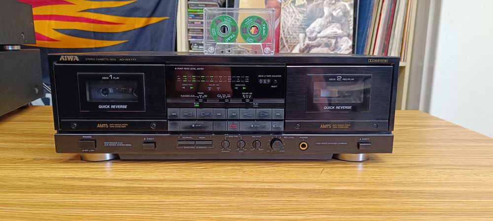 Кассетна дека Aiwa AD-WX 777 (стан ! )