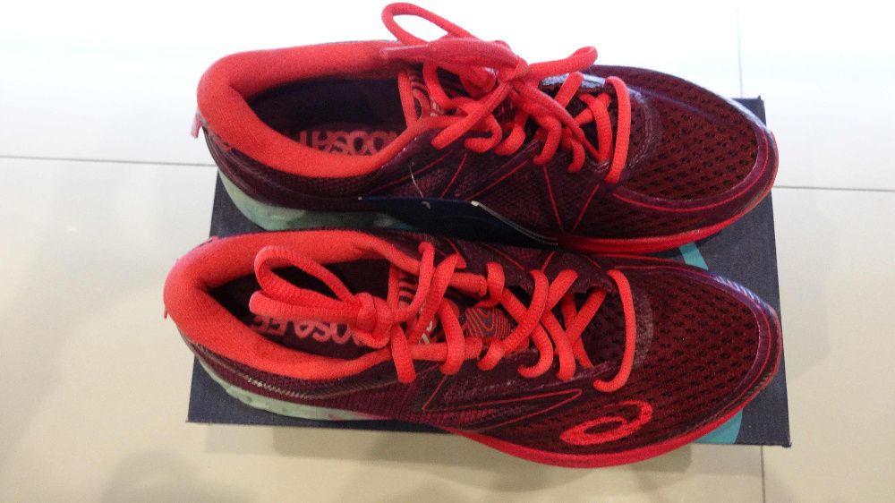 Asics Noosa FF Prune Red T772N 3367 R- 39 24,5 cm rózne rozmiary