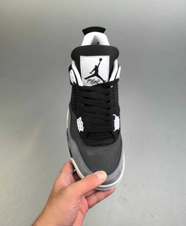 nowy Jordan 4 Retro Fear Moda rozmiar.38