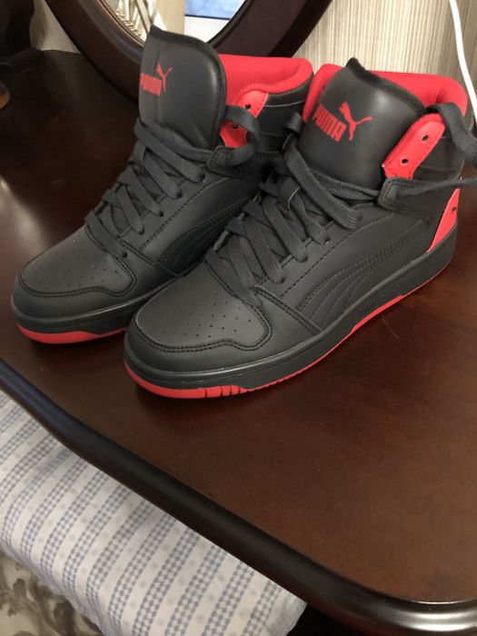 Кросівки жіночі Пума утепленні