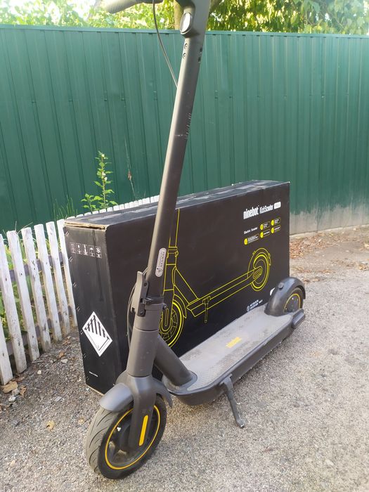 Електро самокат ninebot max g30