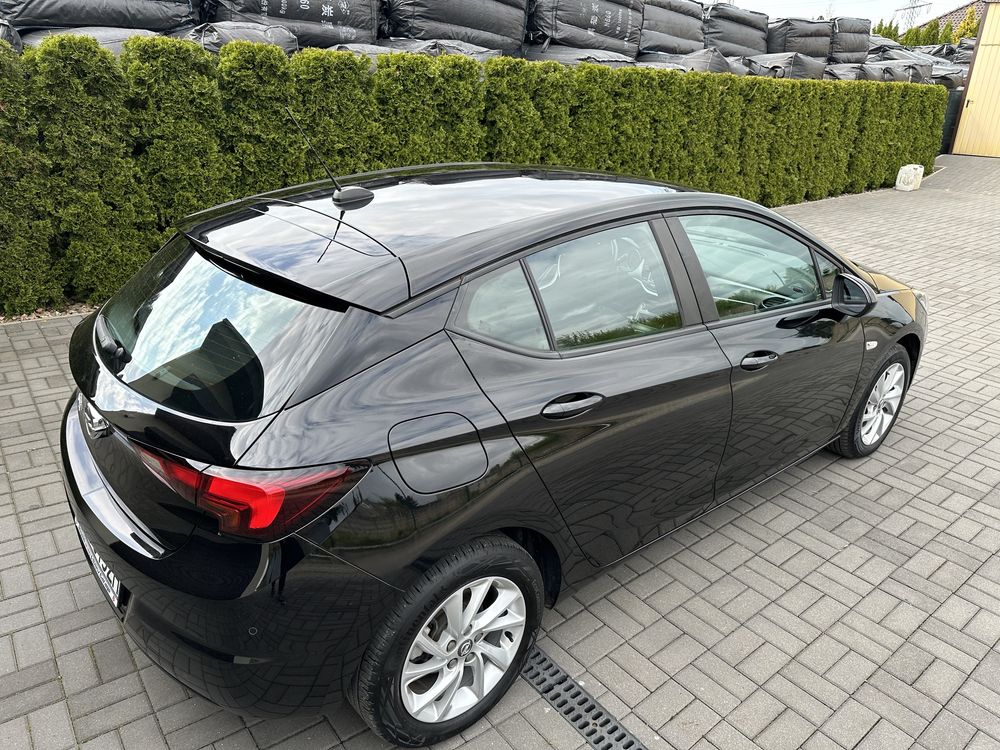 Opel Astra 2019r tylko 39tys km super stan i wyposazenie