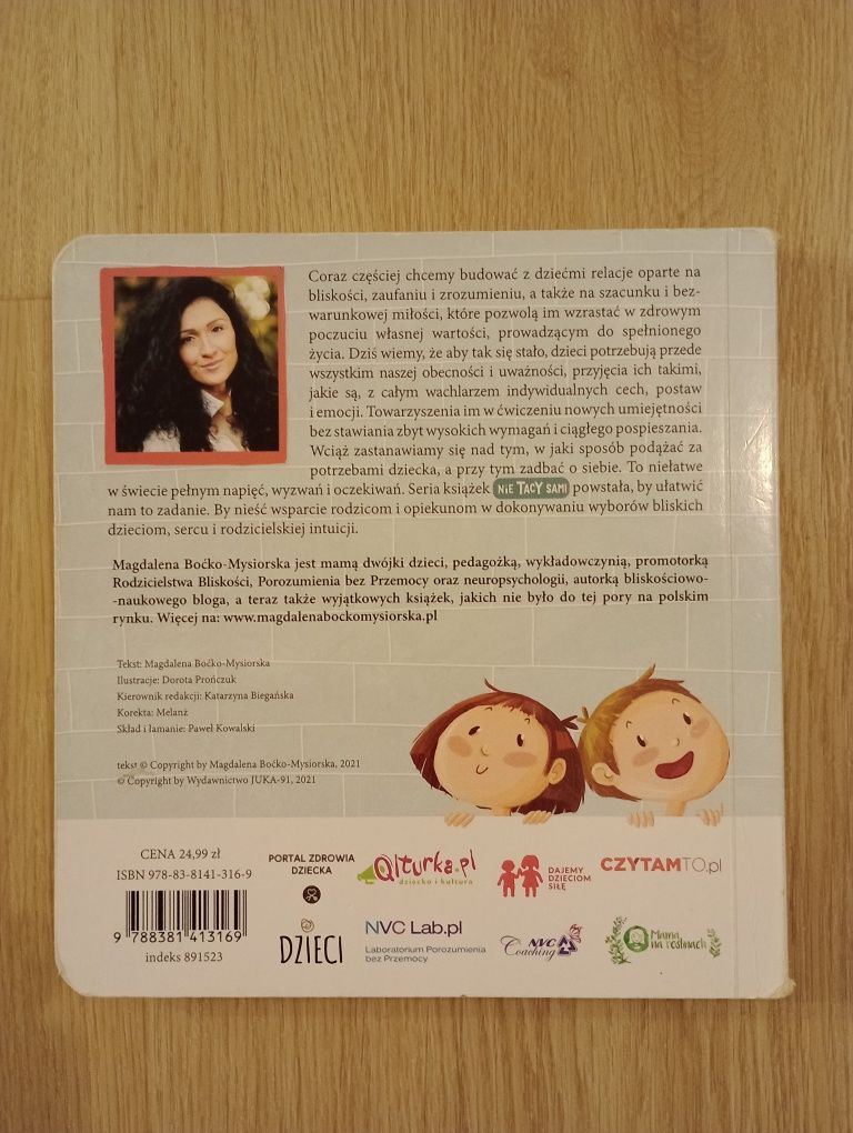 Tosia i Julek myją zęby - stan dobry