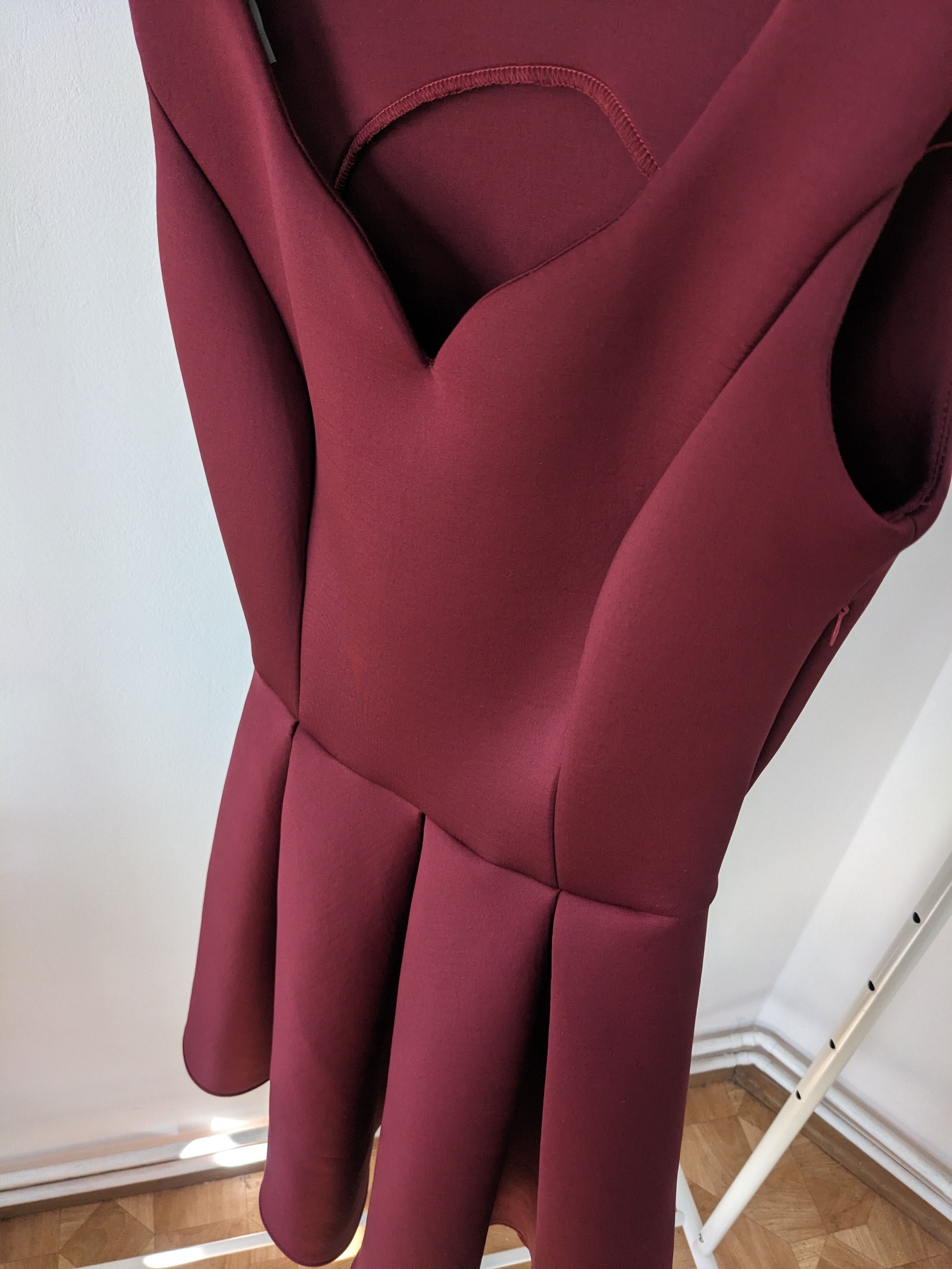 VUBU NOWA elegancka bordowa czerwona rozkloszowana sukienka S 36