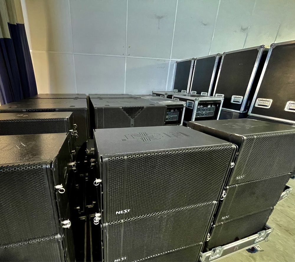 Line Array Next LA122