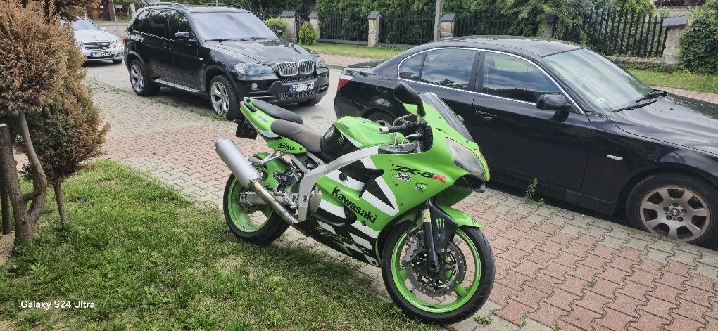 Kawasaki ninja zx-6r