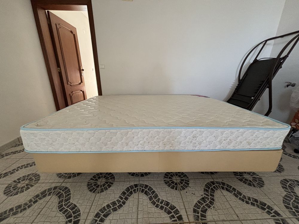 Colchão + Sommier 140x190 cm
