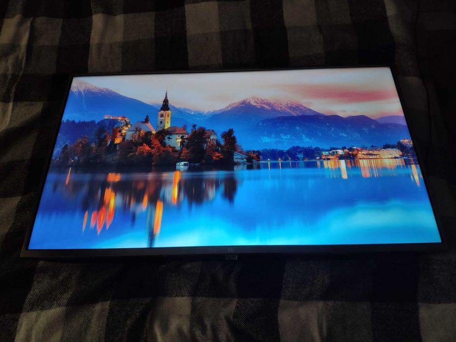 Телевізор Xiaomi MI 43" Smart-TV 4K (L43M5-5ARU)
