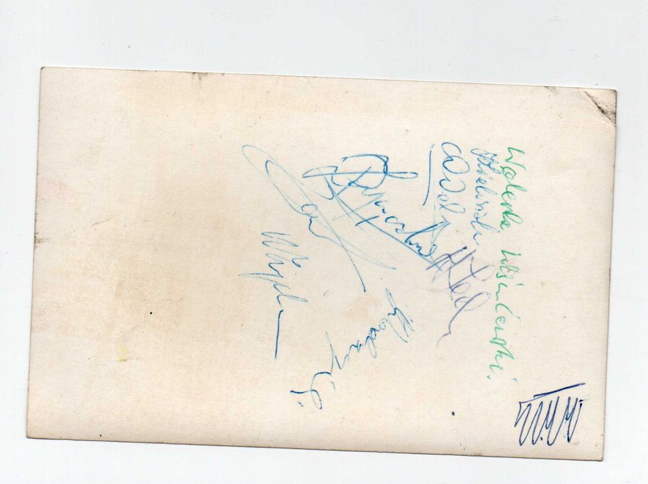 Stare zdjęcie z poligonu drużyna artylerii PRL